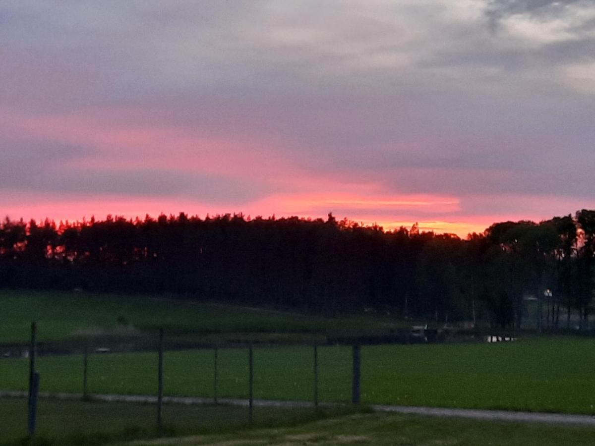 Sjoetorps Saeteris Bed & Breakfast Flygeln Larv Kültér fotó